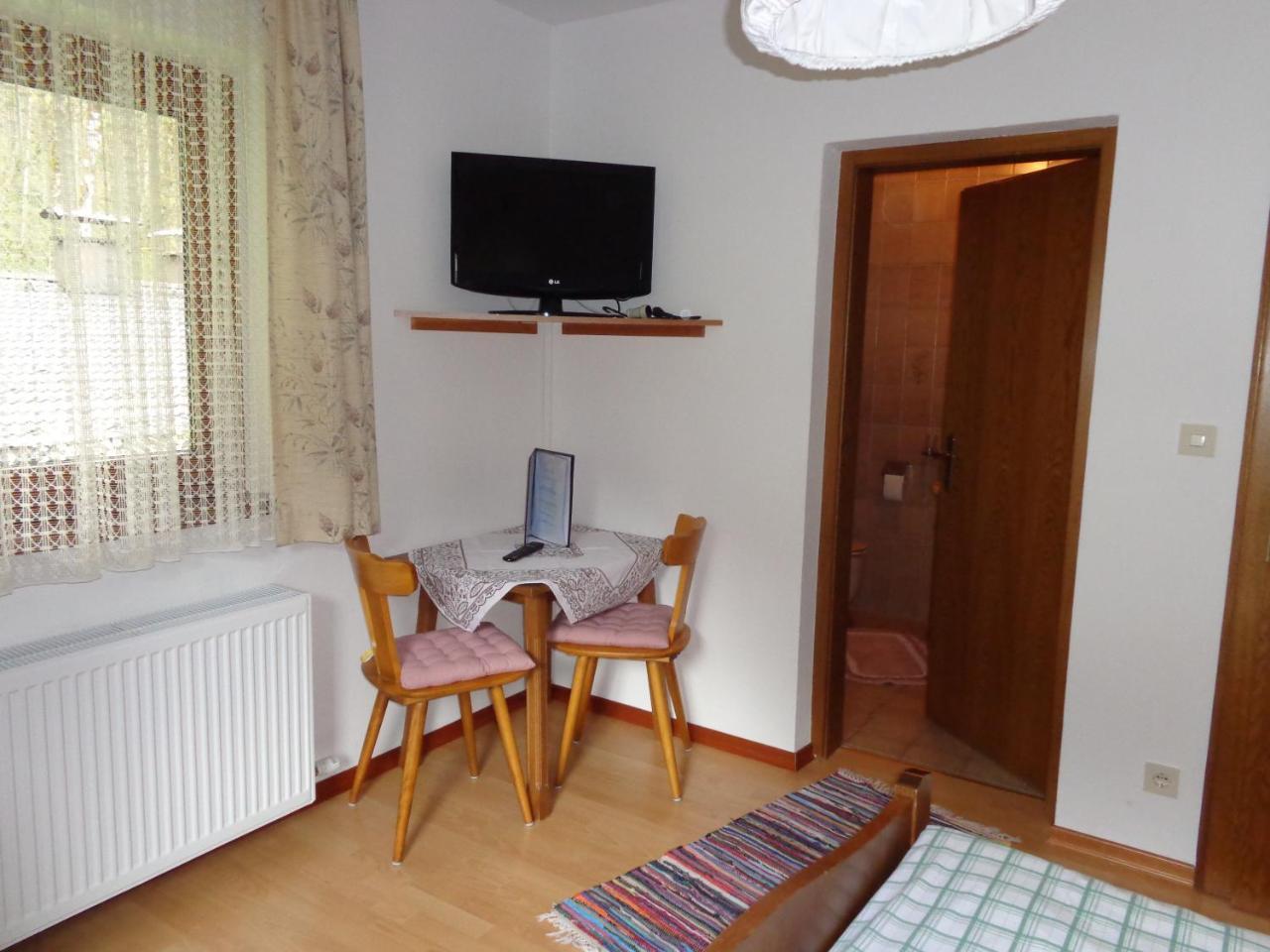 ホテル Haus Helga ウンケン 部屋 写真